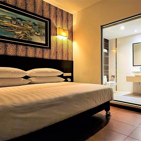 Hotel Richbaliz Selayang Batu Caves Екстериор снимка