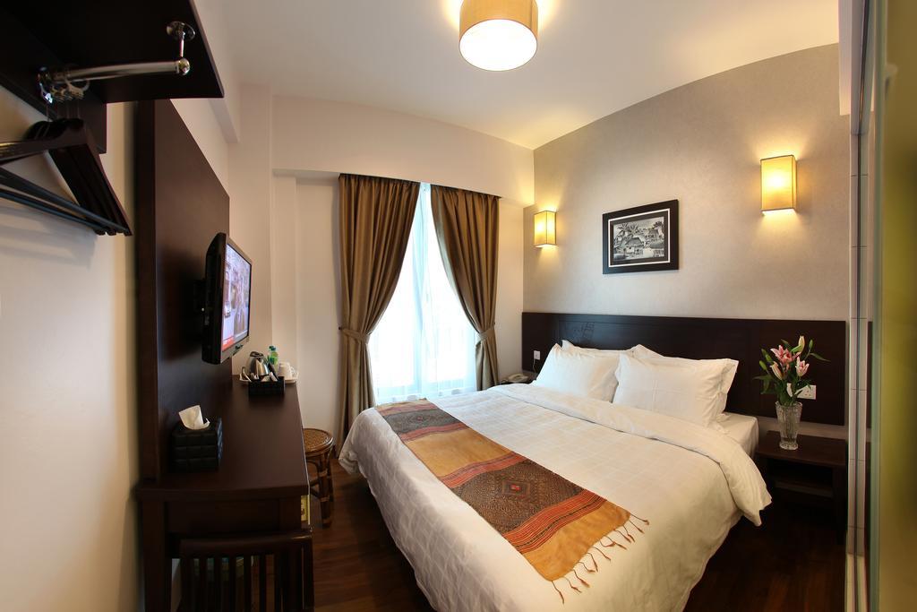 Hotel Richbaliz Selayang Batu Caves Екстериор снимка