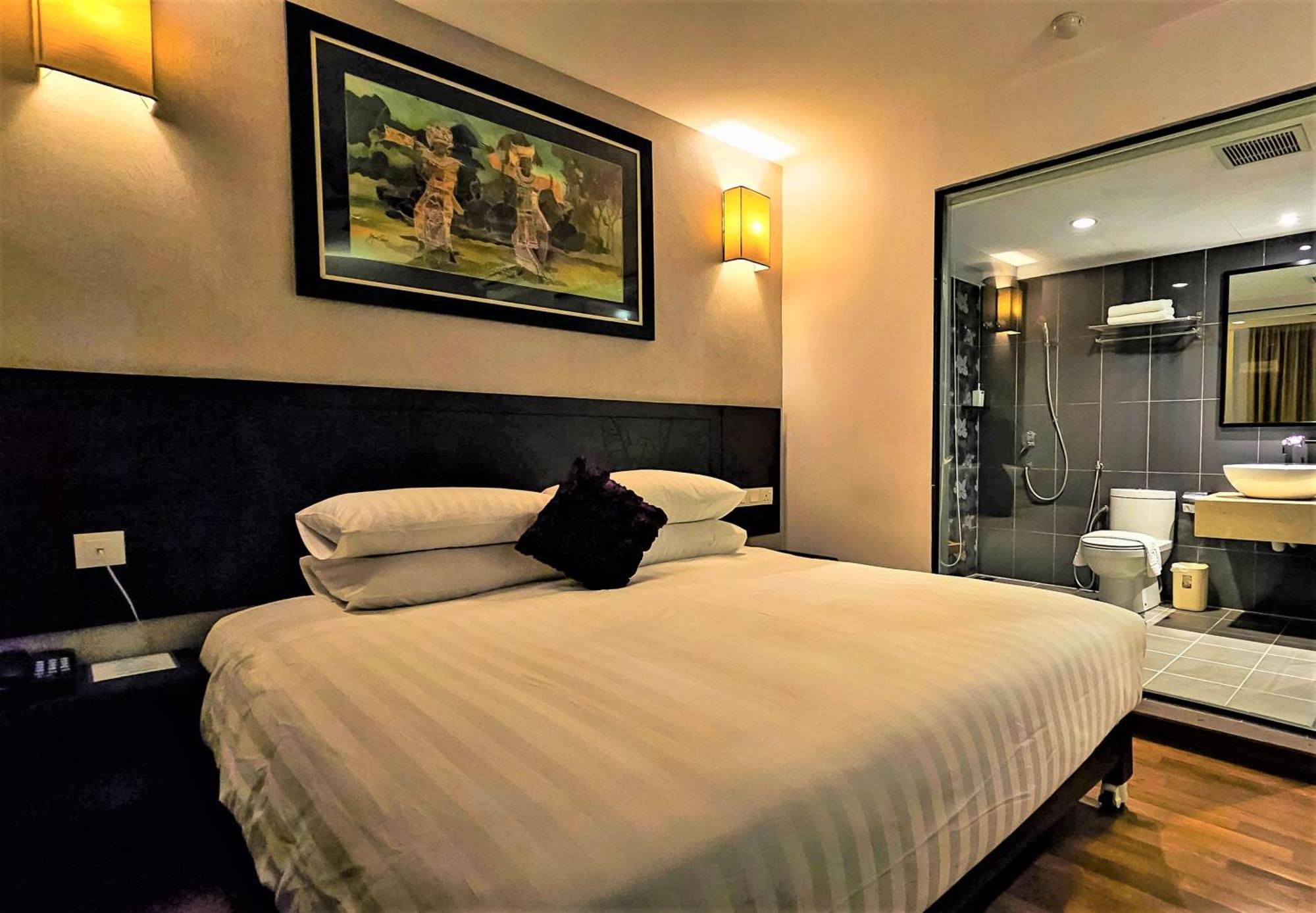 Hotel Richbaliz Selayang Batu Caves Екстериор снимка